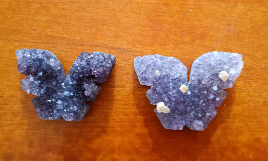 Drusa de Amatista forma de Mariposa.